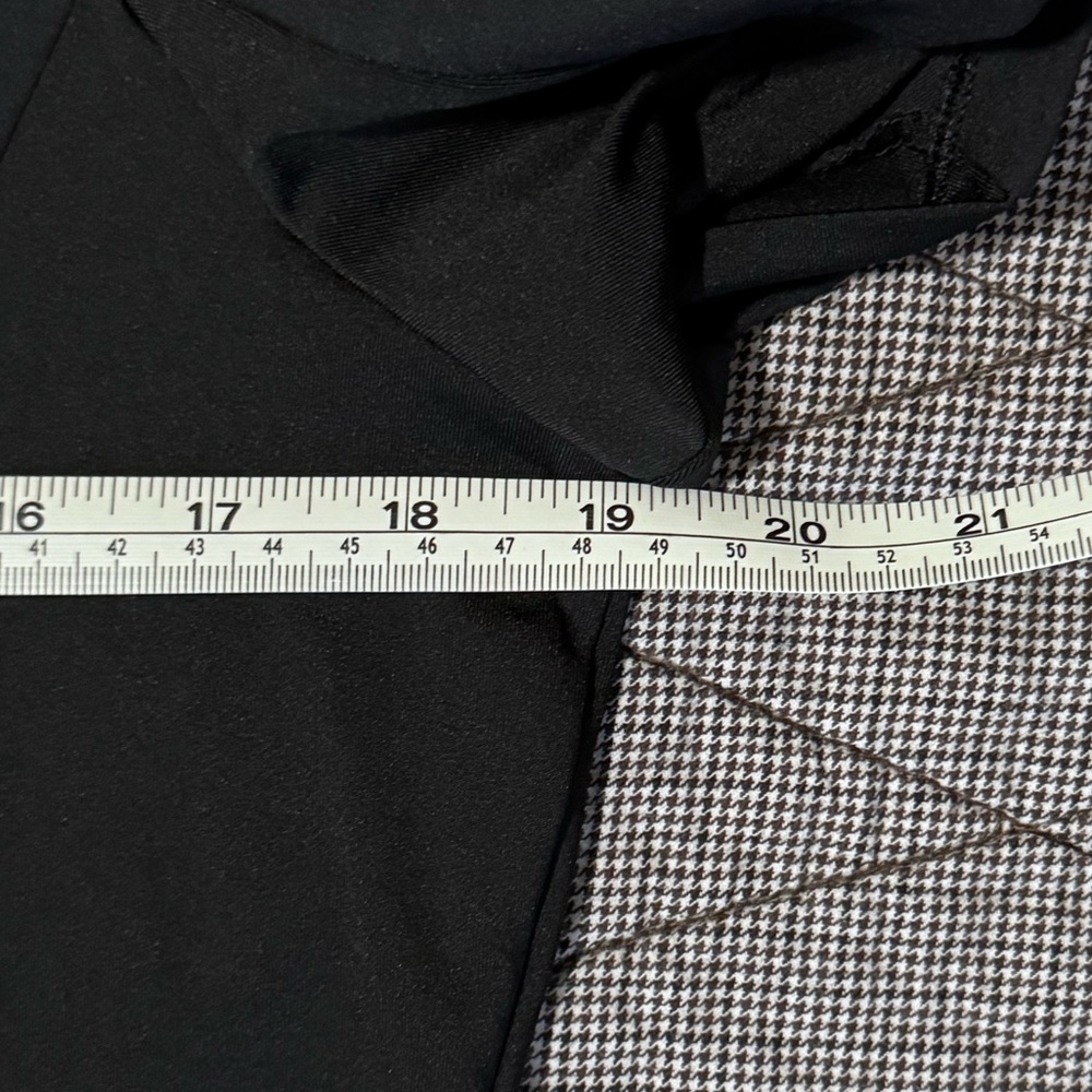 Adidas Frill Black Short Sleeve Golf Dress - Medium - Picture 6 of 6